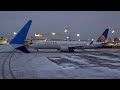 United B737max-8 departing EWR Airport runway 4L