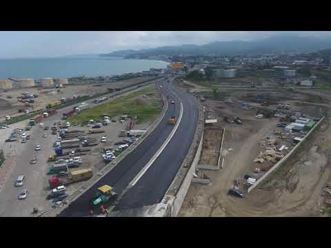 ბათუმის ესტაკადაზე ასფალტის საფარის დაგება მიმდინარეობს