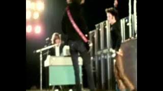 THE DOORS (break on through live )