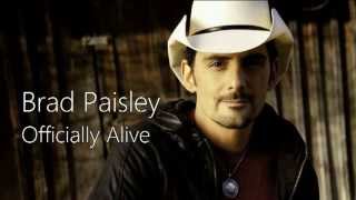 Watch Brad Paisley Officially Alive video