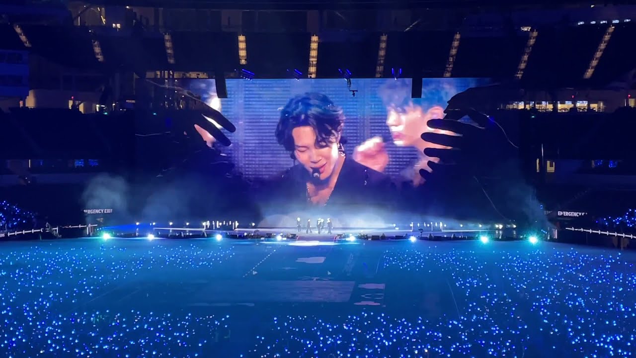 BTS (방탄소년단) - blue & grey / black swan / blood sweat & tears / fake love [live]