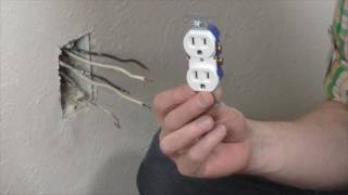 How to replace an electrical outlet