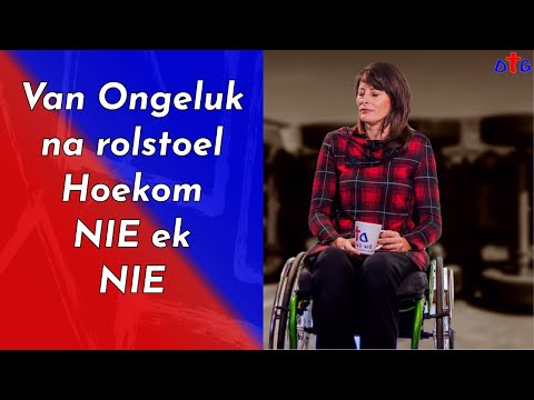Video: Hoekom is batgirl in 'n rolstoel?