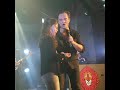 David Hallyday gaillard  une fans sur scene