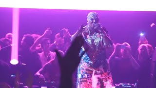 Janice Robinson - There Must Be Love Live