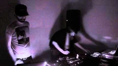 infrasonics rave 27/11/10 - Altered Natives, xxxy, spatial, Jamie Grind, Gon, Wifey Djs [SLIDESHOW]