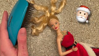 Giving 2007 holiday Barbie a makeover ASMR shorts | Zombiexcorn