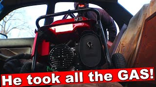 He took all the gas out of the generator!  |  real trash picking in a rich town
