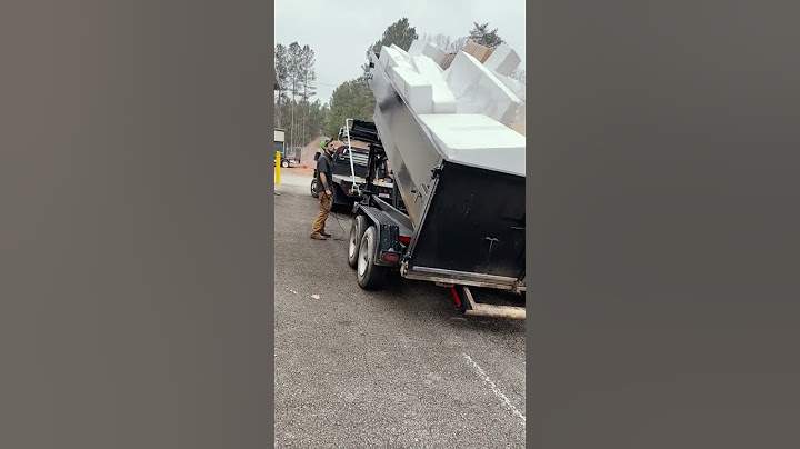 Roll Off Dumpsters 101: Everything You Need to Know for Your Next Big Cleanout!