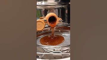 Honey Extracting Process #beekeeping #honeyextraction