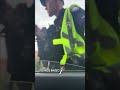 Водитель бесит м*нта требованиями