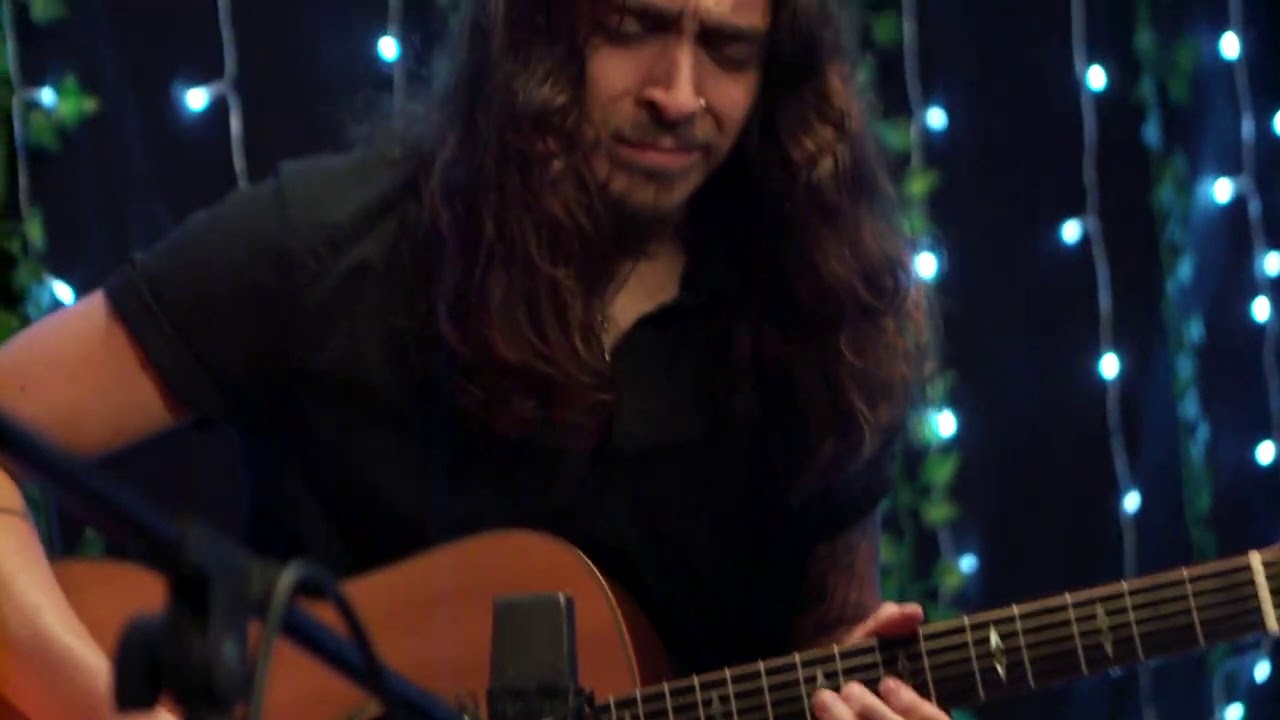 Moon Tooth "Changes" (Live Acoustic Session)