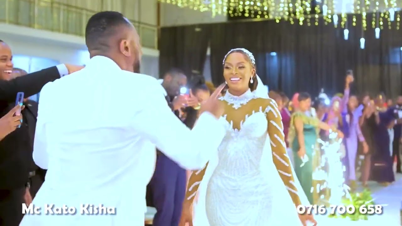 MASHAALLAH!! UTATAMANI NDOA UKITAZAMA ENTRACE YA HAWA MAHARUSI WALIVYO ROMANTIC |SONGORO AND MARIAM