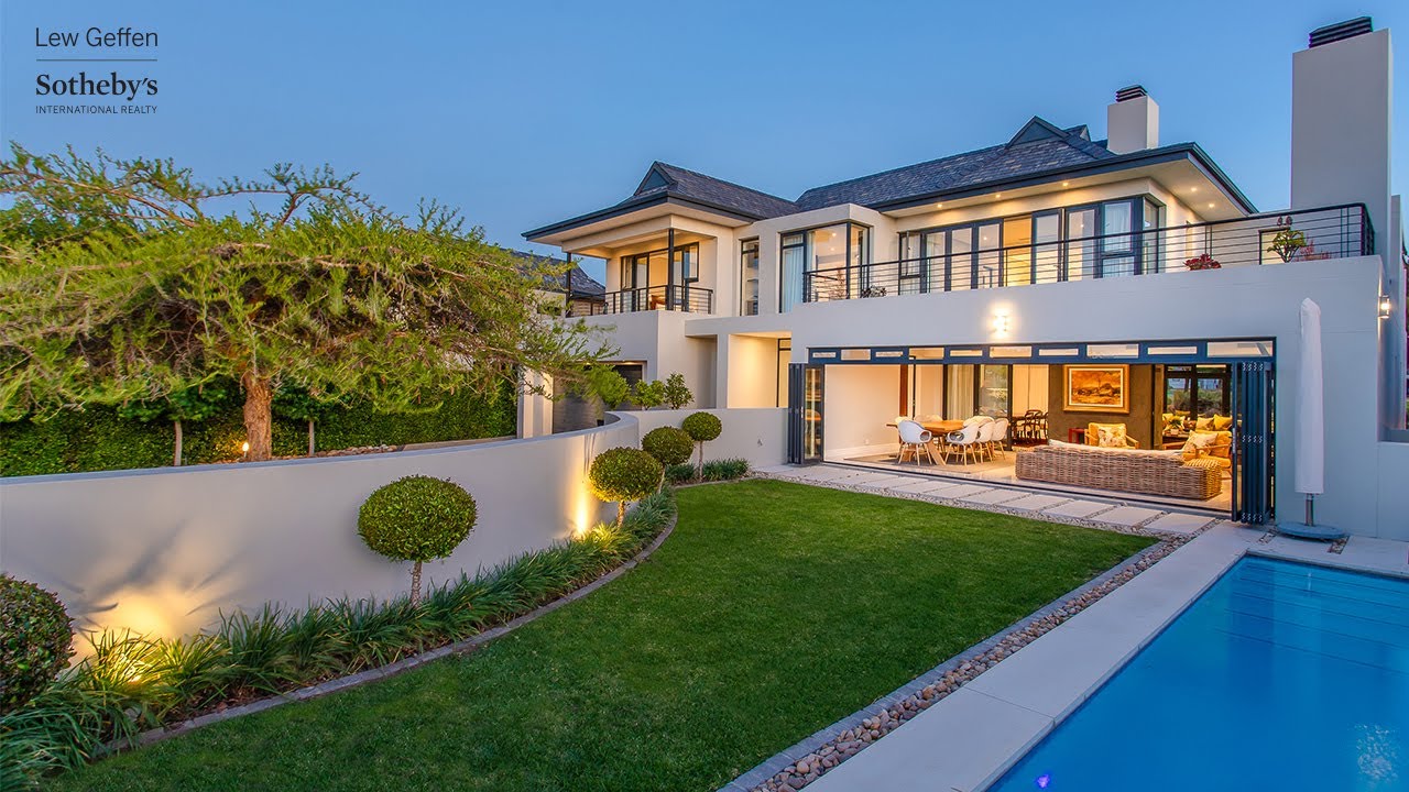 A Luxurious Haven with Breathtaking views | Lew Geffen Sotheby's International Realty