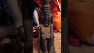 شاهد تمثال فرعوني بازلت اسود 70 سم 👆 تعرف علي تقييم الخبراء في وصف الفيديو 👇