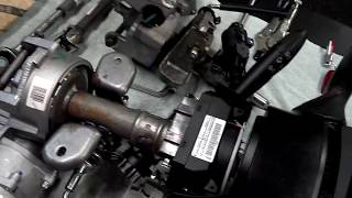 Fiat 500 Power Steering, steering wheel airbag removal, steering clunk issue, changing key battery