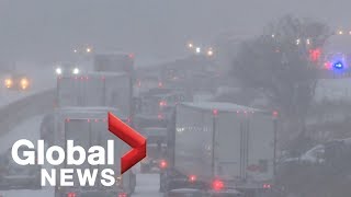 1 dead after crash involving 30 to 40 vehicles shuts down part of Hwy. 401 near Kingston