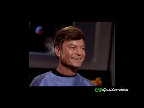 Video: DeForest Kelley nettoverdi: Wiki, gift, familie, bryllup, lønn, søsken