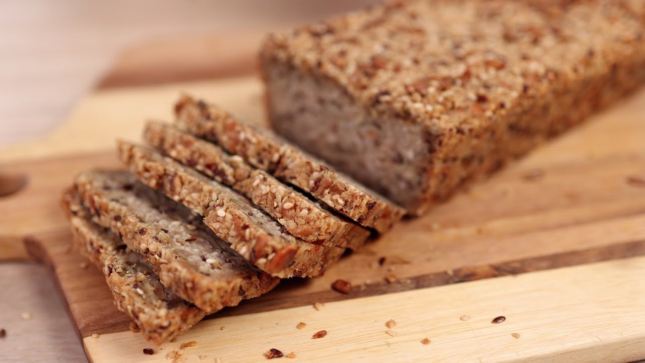 Quick oatmeal breakfast bread! No flour, no butter, no gluten