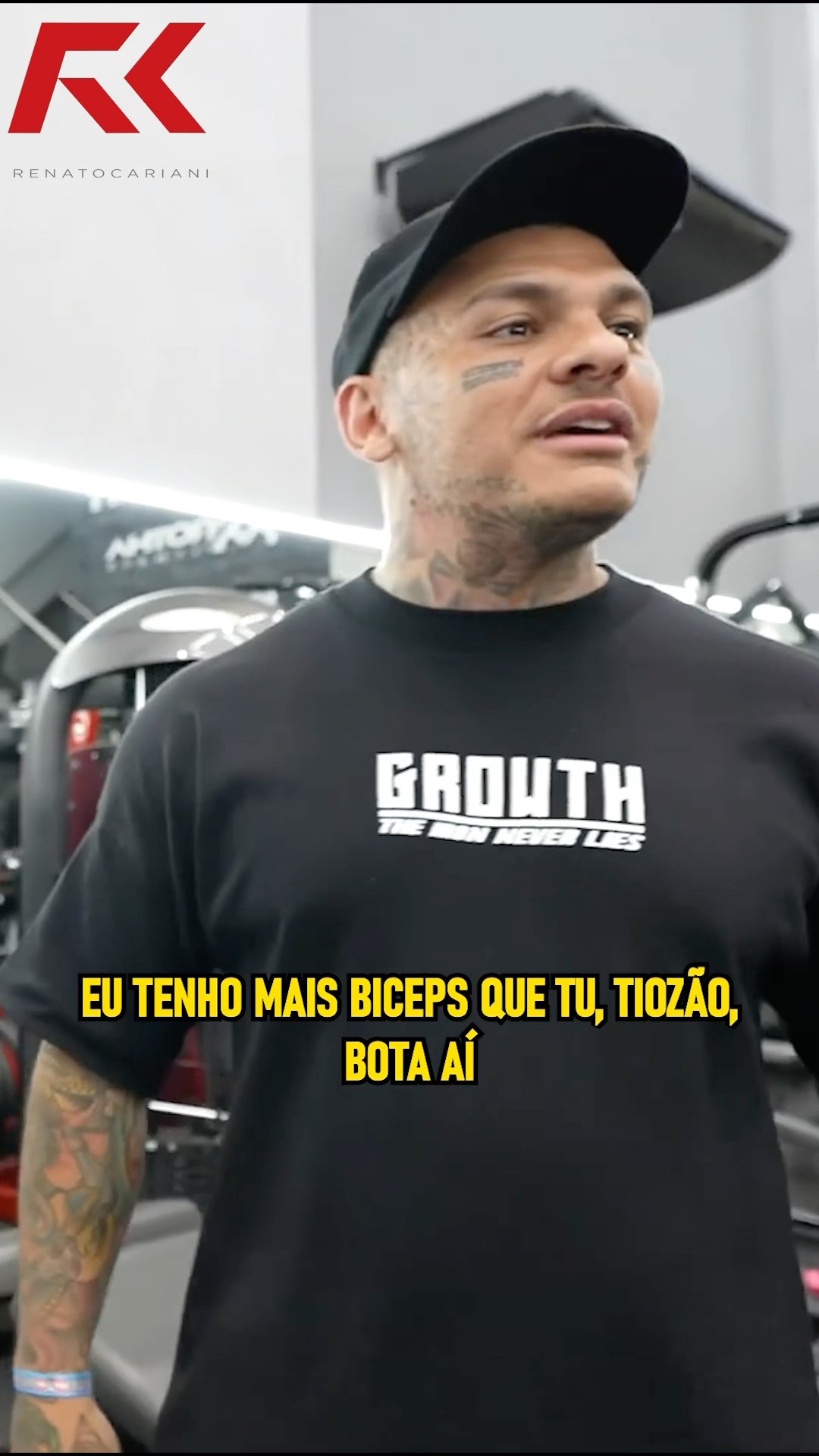 QUEM TEM MAIS BÍCEPS TOGURO OU CARIANI? ? #renatocariani #toguro #juliobalestrin #biceps #treino