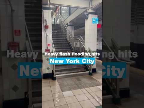 Heavy flash flooding hits New York City 🌧️ • FRANCE 24 English