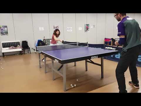 Video: Diferența Dintre Tenis De Masă și Ping Pong