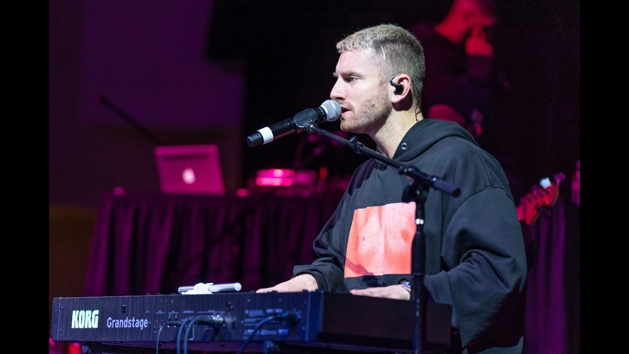 Singer-songwriter Marc E. Bassy at Sac State - YouTube