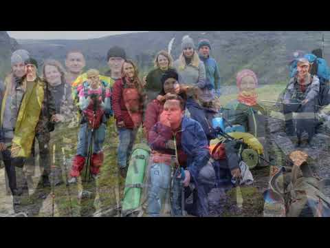 Video: Družina Je Izletela Iz Leta