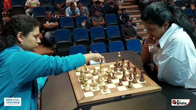 Armageddon looms in World Chess Championship final - BBC News