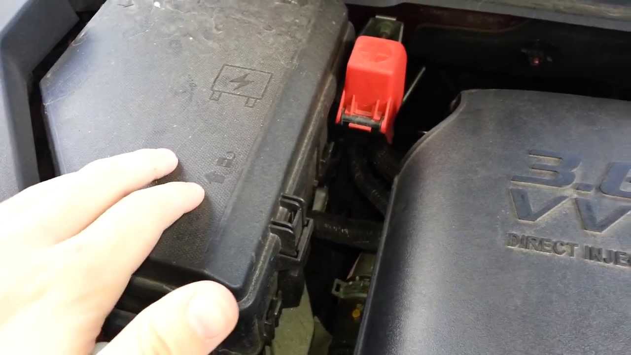 2010 Buick Enclave Battery Location Shjones Ohmsjones