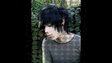 Scene King Luke Nugent.♔