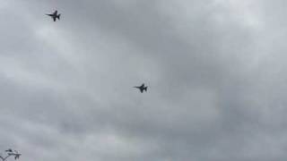 2009 Iwakuni Friendship Day F/A-18 Rehearsal (Low pass)