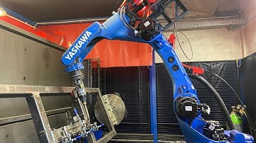 Robotic Welding in Motion: The Art of Precision