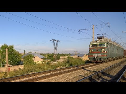 В Шымкенте под колесами поезда погиб девятиклассник