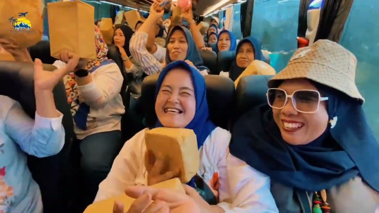 BHAYANGKARI RANTING WONOSARI WITH DEEDA TOUR GOES TO SEMARANG