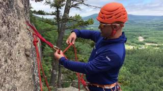 Tying clovehitch on the carabiner