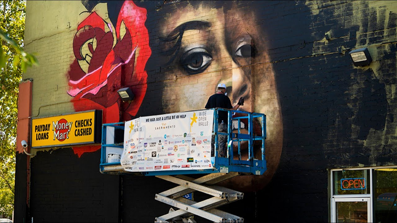 ‘A city without art is dead.’  Watch Shane Grammer paint new mural for Wide Open Walls
