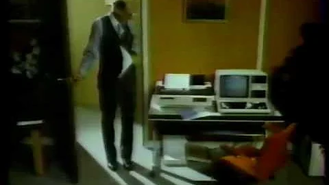 Radio Shack Model 100 1984 TV commercial