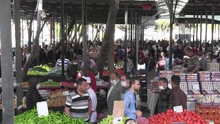 Urfa'da semt pazarlarındaki yoğunluk sürüyor!