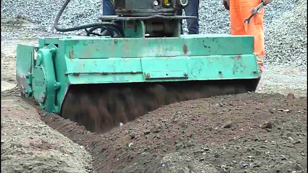 Der Menzi Master bei verschiedenen Einsätzen - The new Menzi Master working on different sites