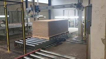 Automatic full pallet outfeed