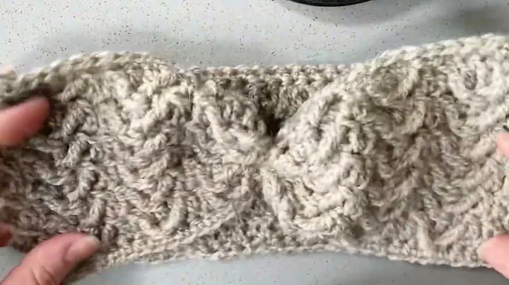 Wrapped Arrow Crochet Stitch @Cesca & Woodrow Craf...