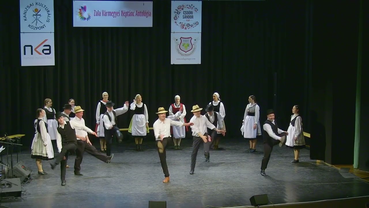 11 Generációk Táncegyüttes - Vajdaszentiványi táncok