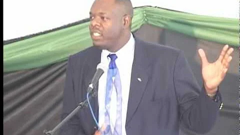 Dr. Wayne Wesley gives vote of thanks at TVET Foru...