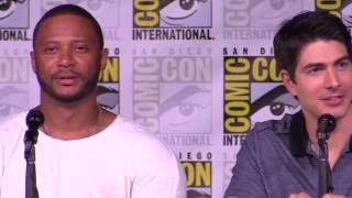Arrow Season 5 Flashpoint & Supergirl Crossover Comic Con 2016