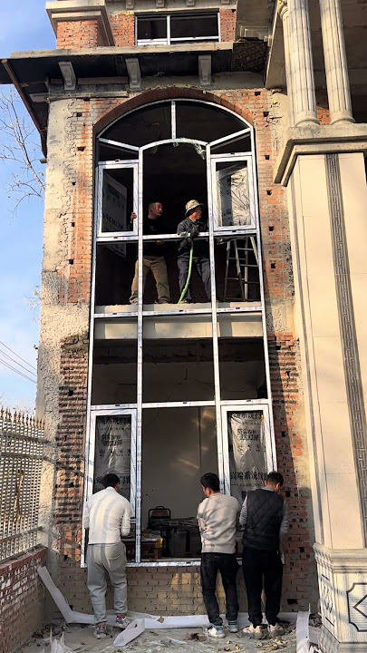 It’s Not Big… It’s a Giant! 😱