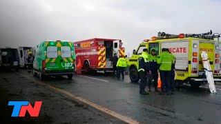 Volcó Un Micro En La Ruta 2 Iba A Mar Del Plata Y Tuvieron Que Rear A 15 Pasajeros Atrapados