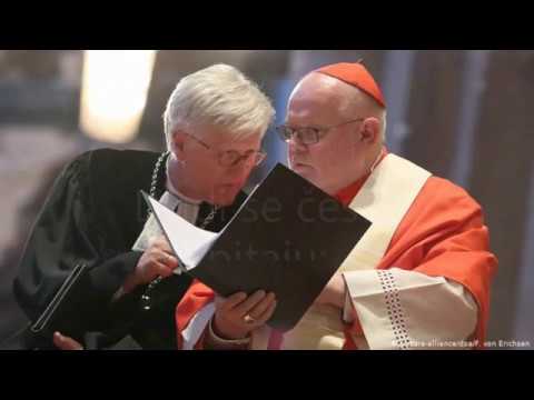 Video: Razlika Između Katoličke Crkve I Protestantske Crkve