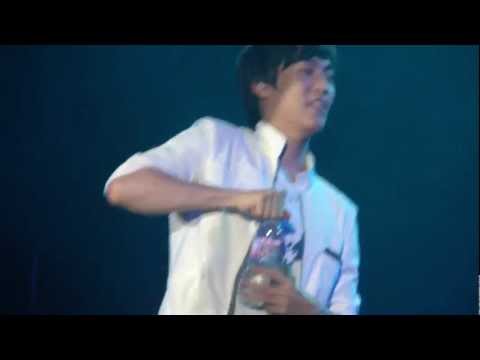 20120802 여수-존박(John Park),이적-그녀를 잡아요+멘트.MP4