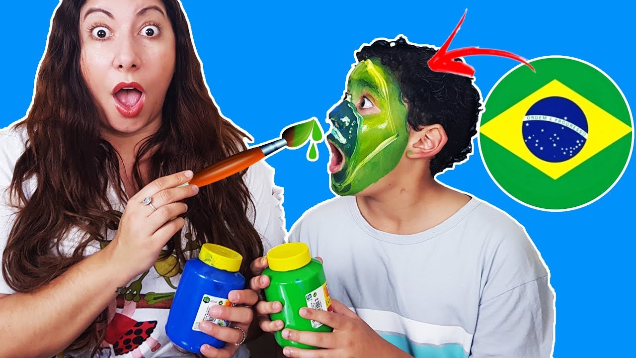 As crianças adoram jogos de pintura facial